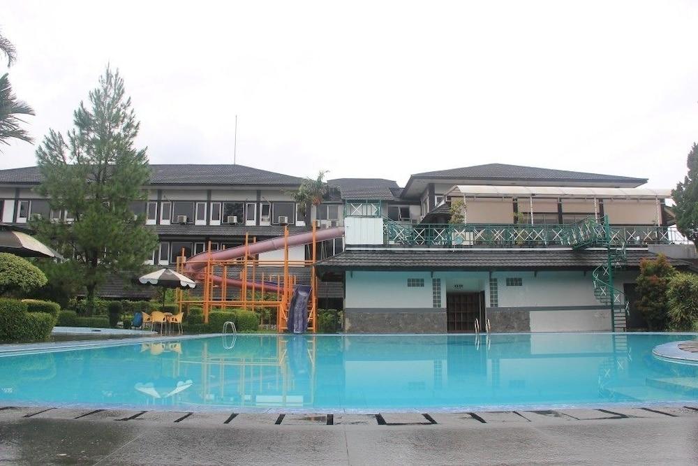 โรงแรม ปารามา ปุนจัก ภายนอก รูปภาพ